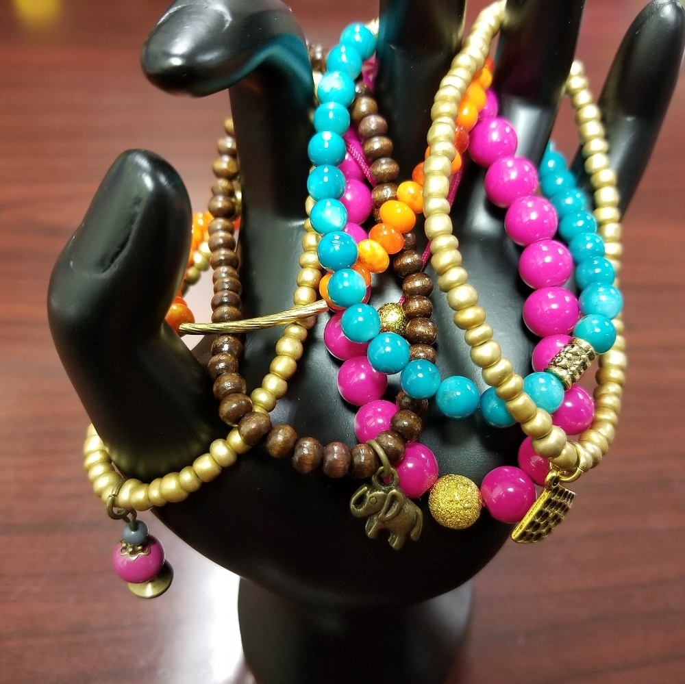 Handmade bracelets - Picture 4 of 5